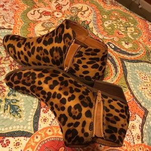 Bella Marie leopard booties